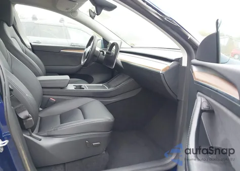 2024 Tesla Model Y Long Range Dual Motor All-Wheel Drive from USA, damaged, VIN 7SAYGAEE3RF117775